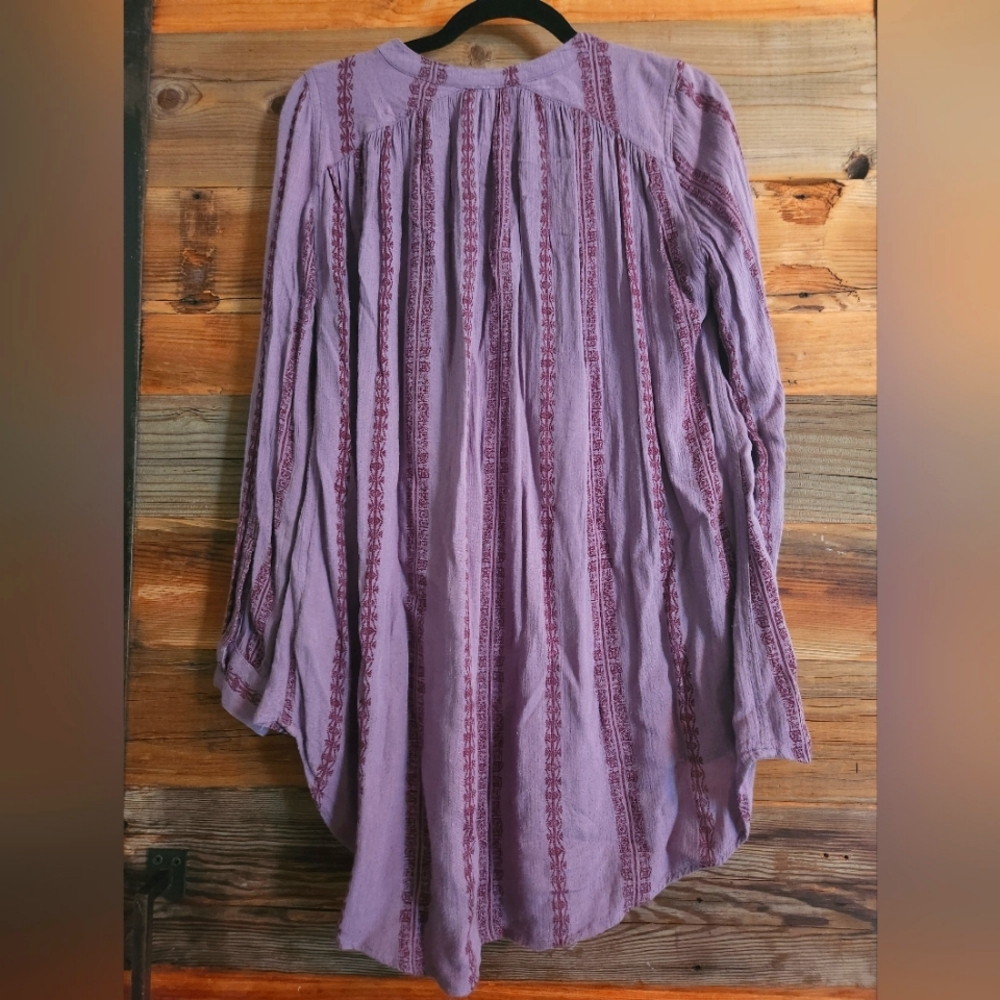 EUC XS Free People Tunic/ Blouse - Picture 2 of 4